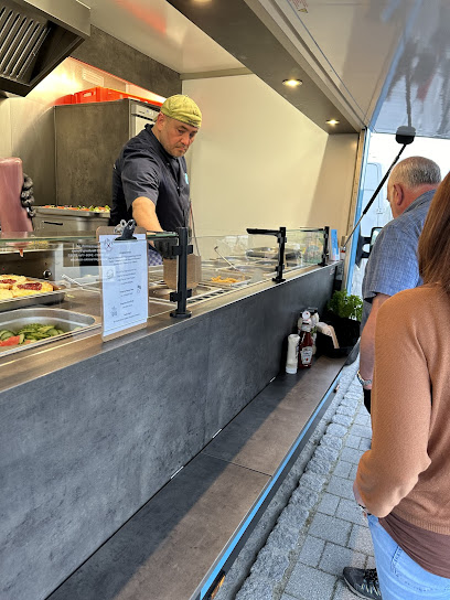 Catering StreetQuizine GmbH I Premium Food Truck Catering